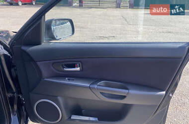 Хэтчбек Mazda 3 2006 в 