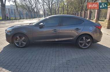 Седан Mazda 3 2018 в 