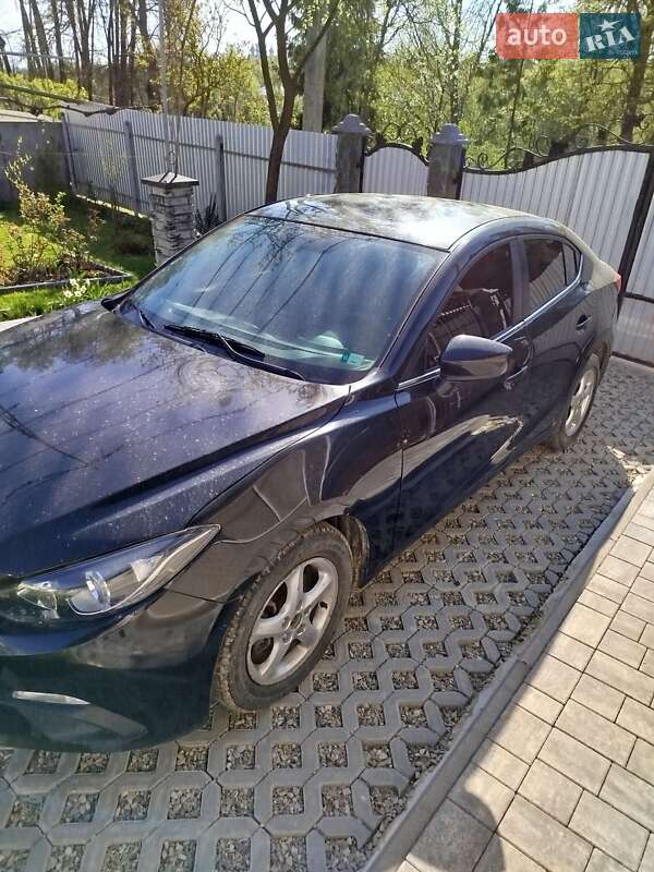 Седан Mazda 3 2014 в 
