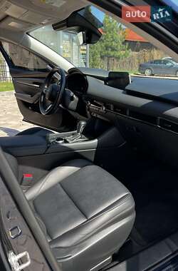 Седан Mazda 3 2019 в 