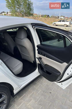 Хэтчбек Mazda 3 2019 в 