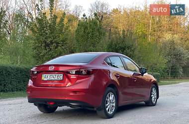 Седан Mazda 3 2014 в 