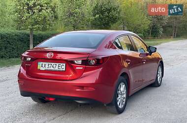 Седан Mazda 3 2014 в 