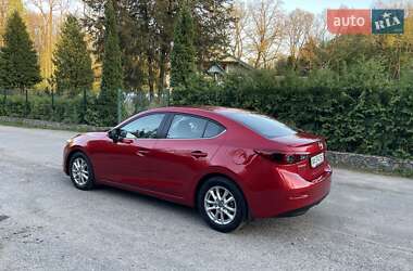 Седан Mazda 3 2014 в 