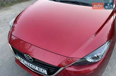 Седан Mazda 3 2014 в 