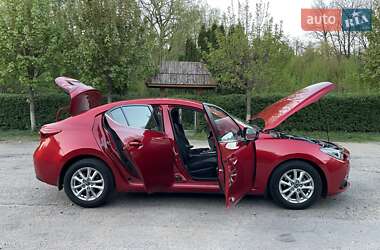 Седан Mazda 3 2014 в 