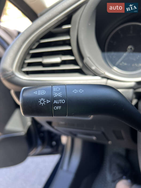 Седан Mazda 3 2020 в Миколаєві