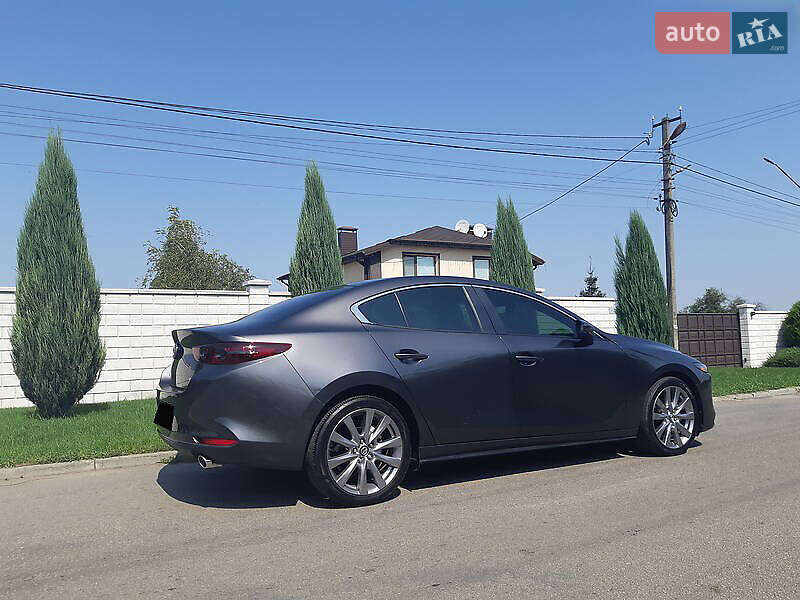 Седан Mazda 3 2019 в Києві
