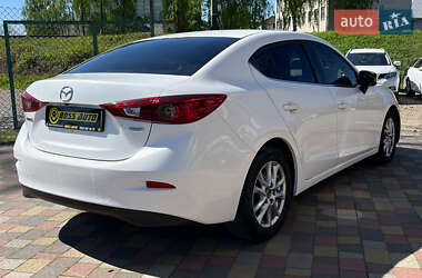 Седан Mazda 3 2016 в 