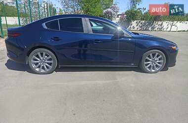 Седан Mazda 3 2021 в 