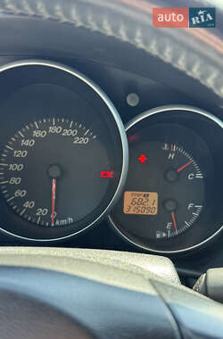 Хэтчбек Mazda 3 2005 в 