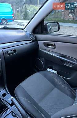 Хэтчбек Mazda 3 2007 в 
