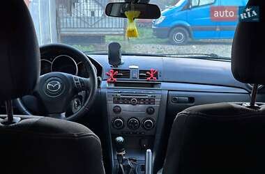 Хэтчбек Mazda 3 2007 в 