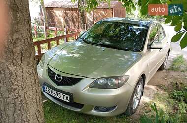 Седан Mazda 3 2004 в Никополе