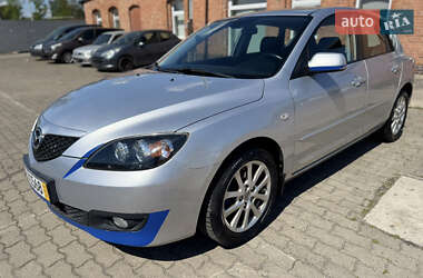 Хэтчбек Mazda 3 2006 в Ровно