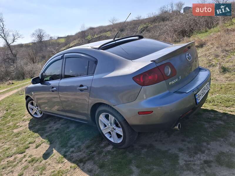 Седан Mazda 3 2005 в Білгороді-Дністровському