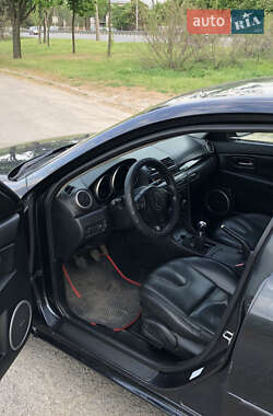 Хэтчбек Mazda 3 2006 в 