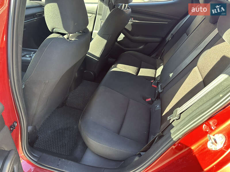 Хэтчбек Mazda 3 2019 в Броварах фото 13 Хэтчбек Mazda 3 2019 в Броварах