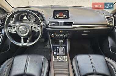 Хэтчбек Mazda 3 2018 в 