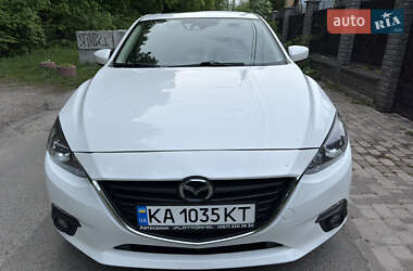 Хэтчбек Mazda 3 2015 в 
