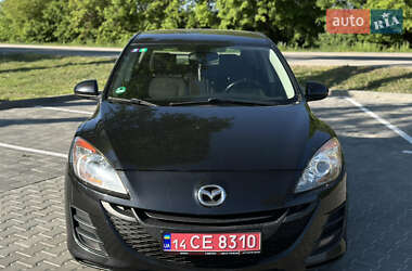 Хэтчбек Mazda 3 2009 в 