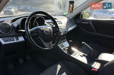 Хэтчбек Mazda 3 2009 в 