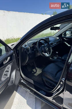 Хэтчбек Mazda 3 2014 в 