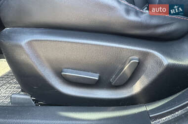 Хэтчбек Mazda 3 2014 в 