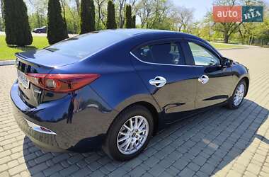 Седан Mazda 3 2018 в 
