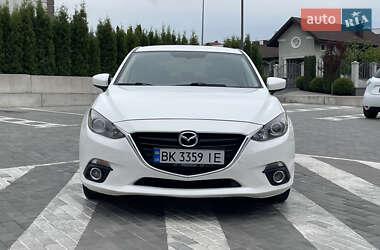 Хэтчбек Mazda 3 2014 в 