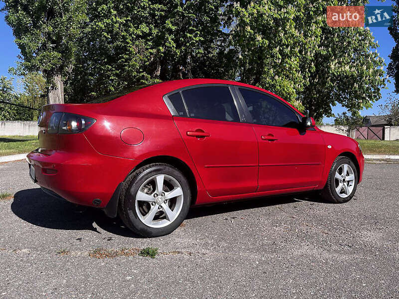 Седан Mazda 3 2005 в Кременчуці