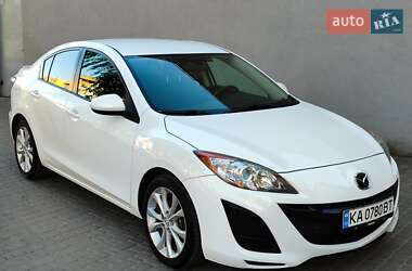 Седан Mazda 3 2011 в Киеве