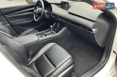 Хэтчбек Mazda 3 2021 в 