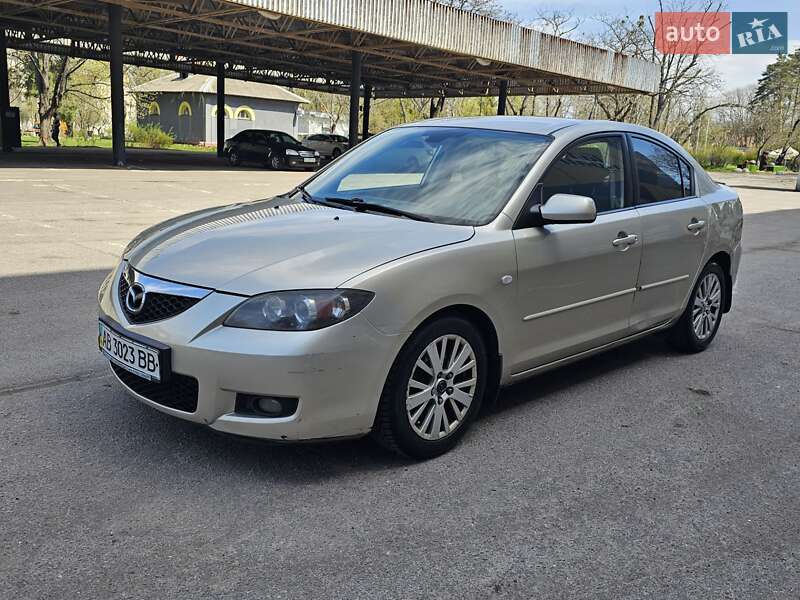 Седан Mazda 3 2009 в 