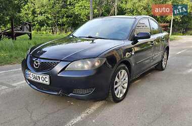 Седан Mazda 3 2004 в Киеве