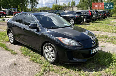 Седан Mazda 3 2013 в 