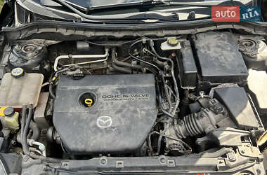 Седан Mazda 3 2013 в 