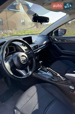 Хэтчбек Mazda 3 2014 в 