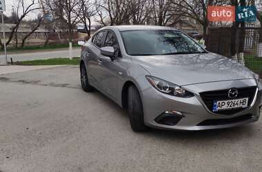 Седан Mazda 3 2015 в 