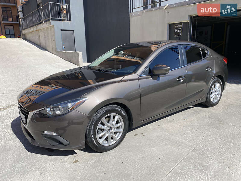 Седан Mazda 3 2013 в Киеве