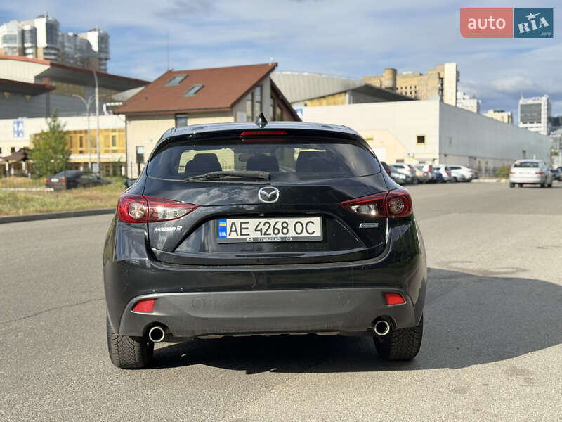 Хэтчбек Mazda 3 2013 в Киеве