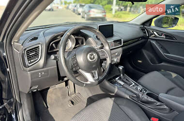 Хетчбек Mazda 3 2013 в 