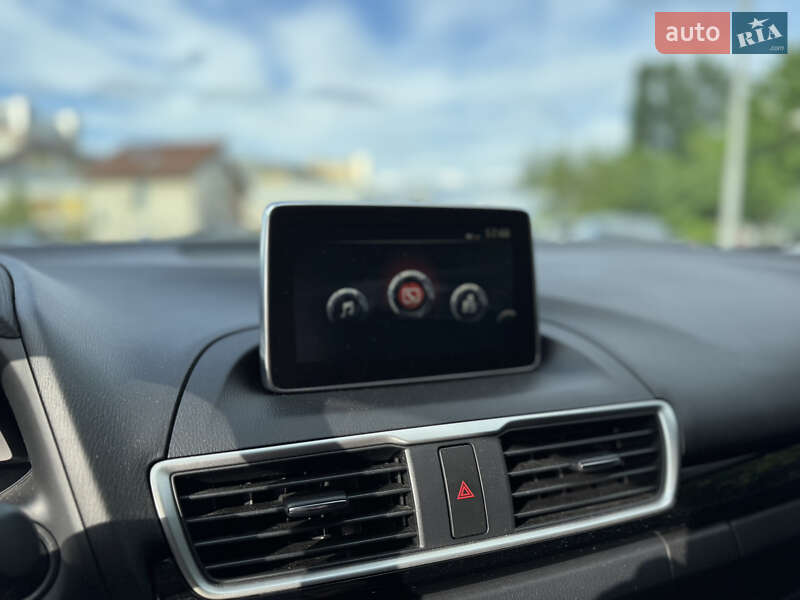 Хэтчбек Mazda 3 2013 в Киеве