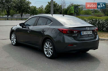 Седан Mazda 3 2017 в 