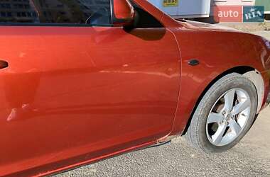 Седан Mazda 3 2004 в 