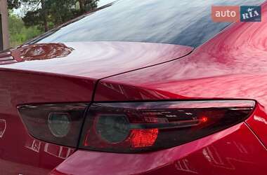 Седан Mazda 3 2021 в 