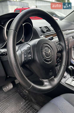 Седан Mazda 3 2005 в 