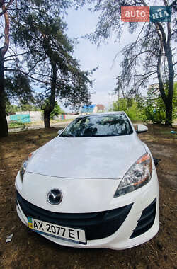 Седан Mazda 3 2010 в Харькове