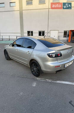 Седан Mazda 3 2006 в 