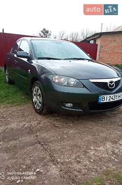 Седан Mazda 3 2006 в Чупаховке